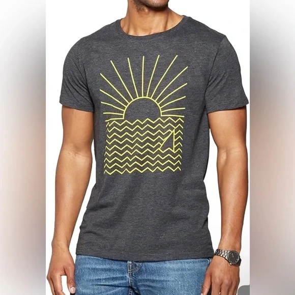 ‼️SOLD‼️SunRise Graphic Print Dark Gray T-Shirt Adult XL Goodfellow Cotton Blend - Picture 3 of 3